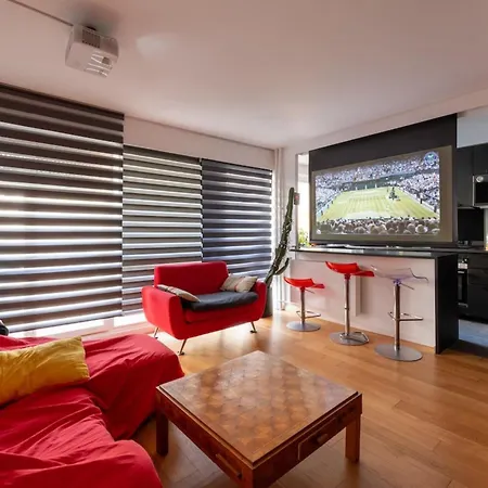Modern 2bd W Balconymenilmontant アパート *